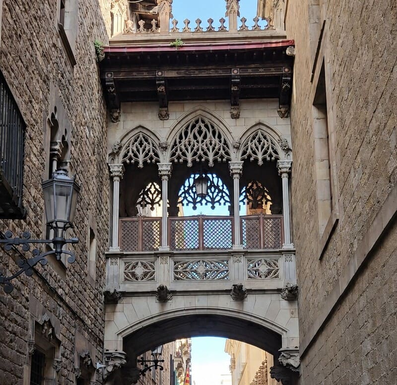 10 Most Beautiful Streets in the Gothic Quarter